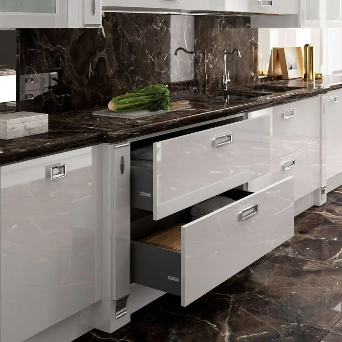 کابینت پولیشی سفید براق نئوکلاسیک با کانتر سنگی مشکی