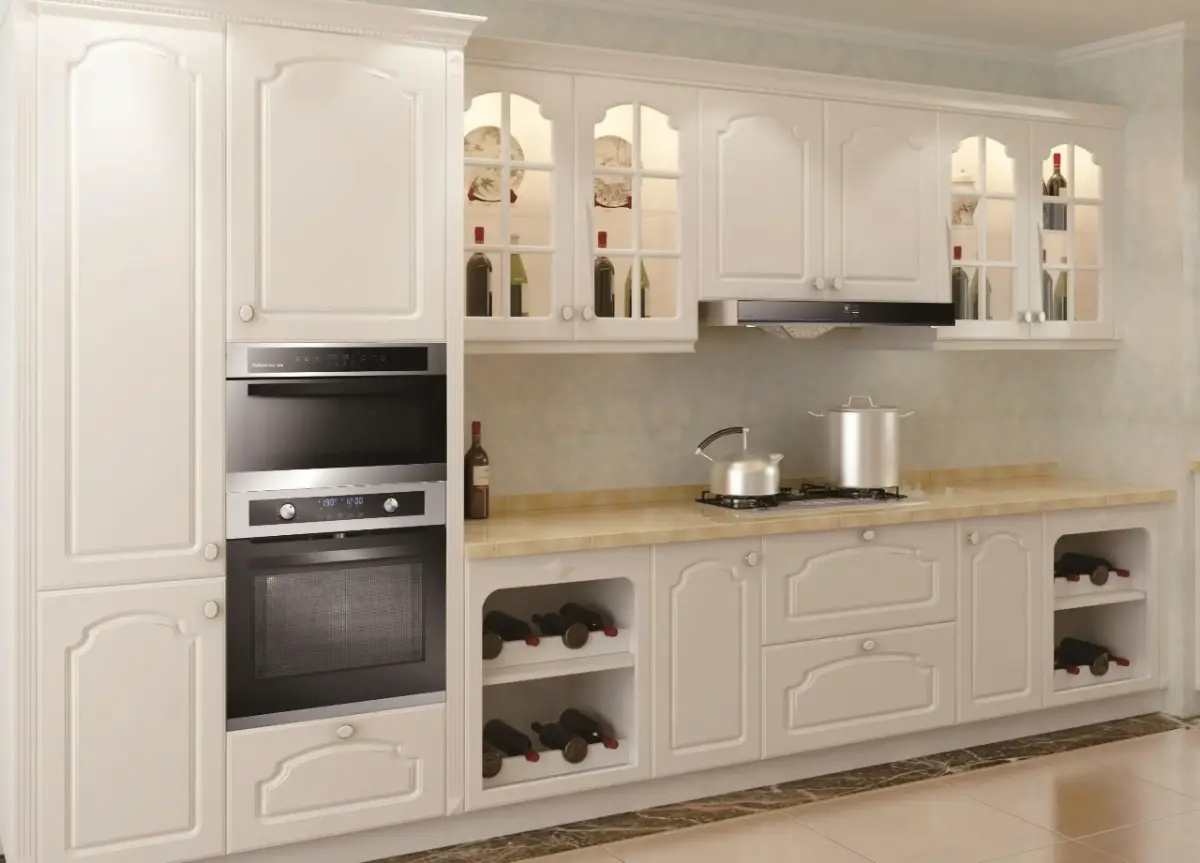 کابینت ممبران سفید با دستگیره های سفید ساده